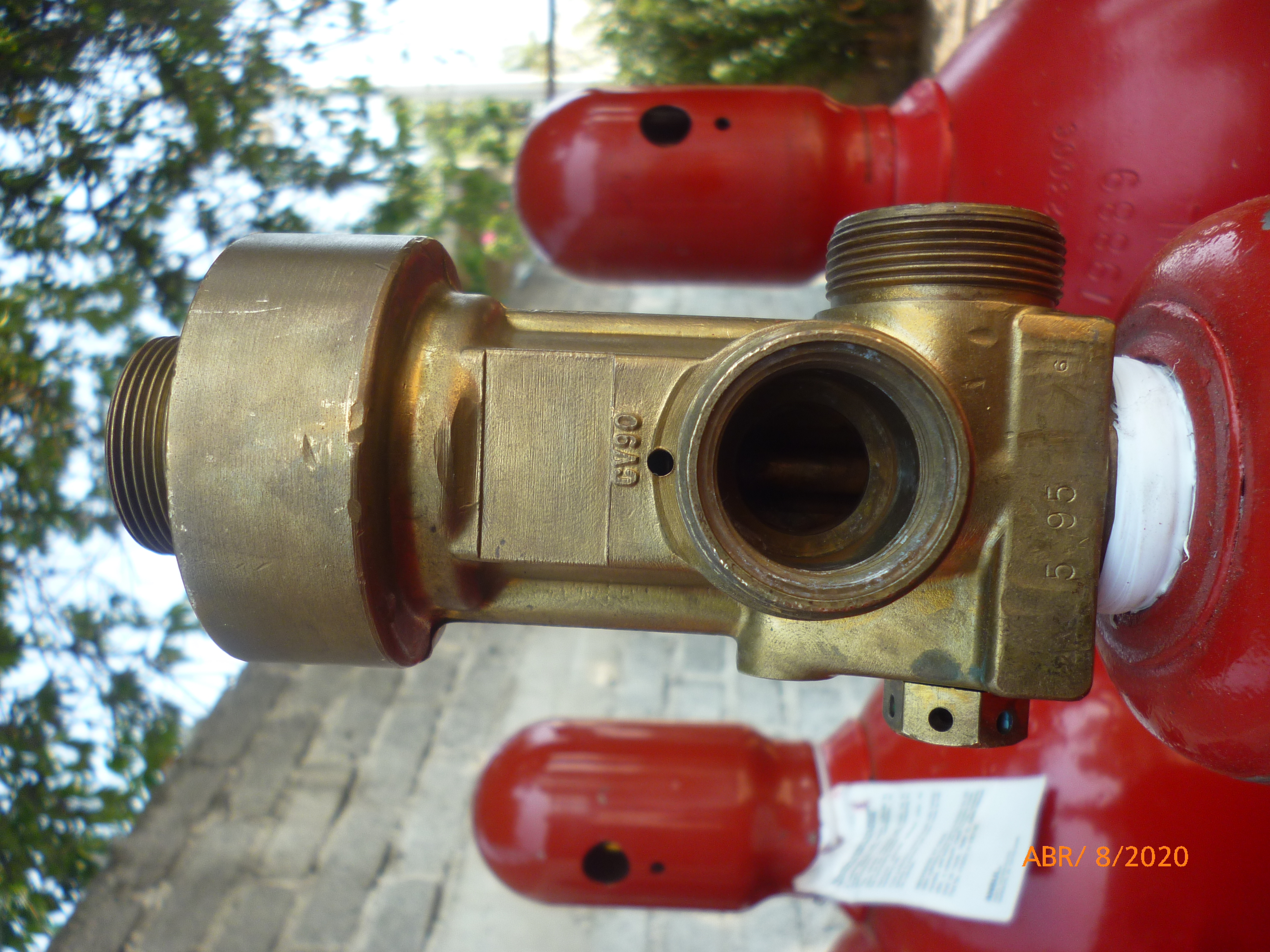 Mantenimiento a cilindros y tanques de sistema contra incendio